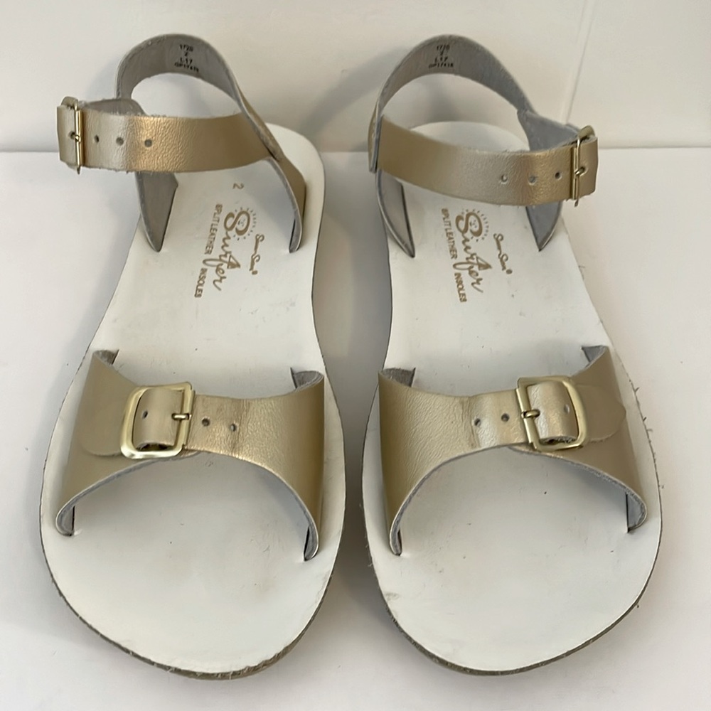 Salt Water- Sun-San Surfer sandals gold metallic leather youth size 2